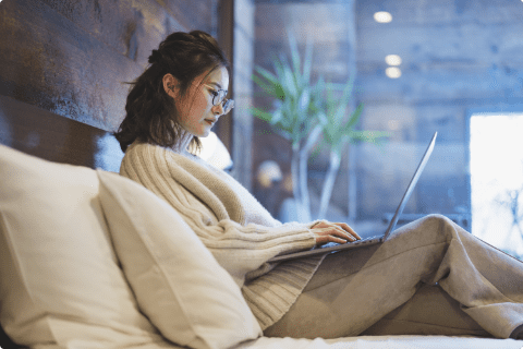 ASUKAはECサイトの不正注文を見抜き、チャージバックを防止するクラウドサービスです。